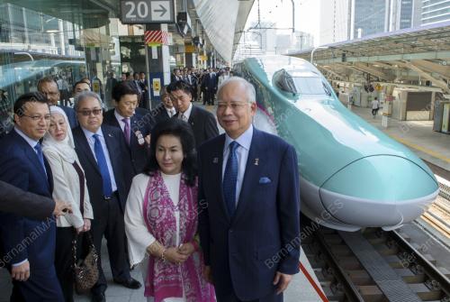JPN07_26052015_PM