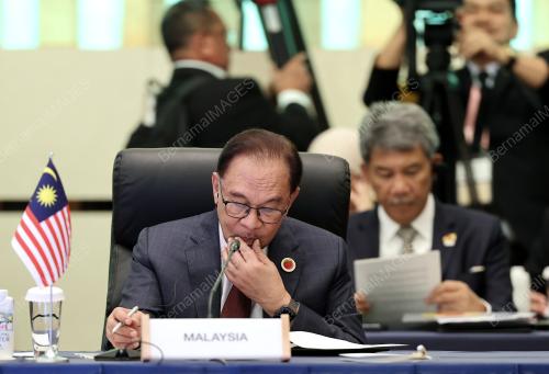DATUK SERI ANWAR IBRAHIM