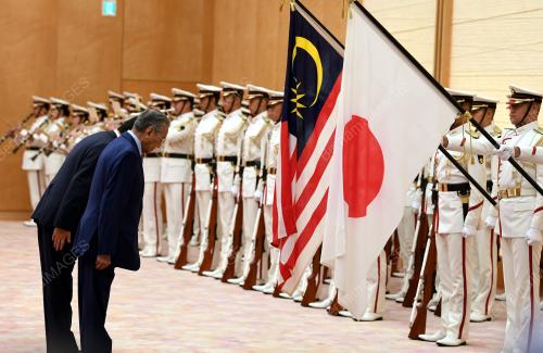 JPN09_12062018_PM