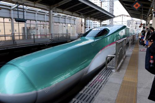 JPN09_14032015_SHINKANSEN
