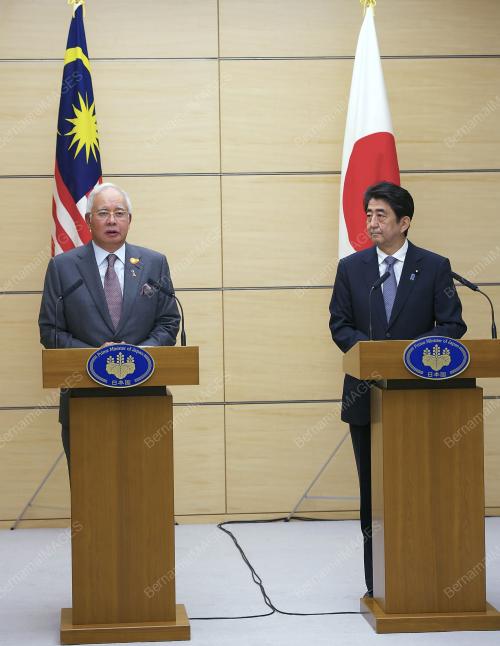 JPN09_21052014_PM_PC