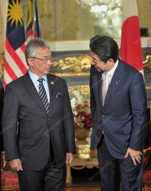 JPN10-221019-AGONG_22102019