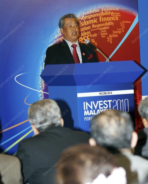 TAN SRI MUHYIDDIN YASSIN