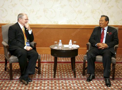 TAN SRI MUHYIDDIN YASSIN