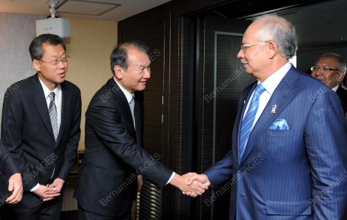 JPN13_12122013_PM_JEPUN