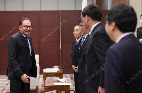 DATUK SERI ANWAR IBRAHIM