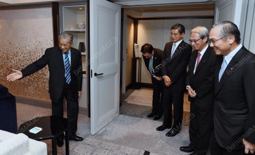 JPN15_11062018_PM