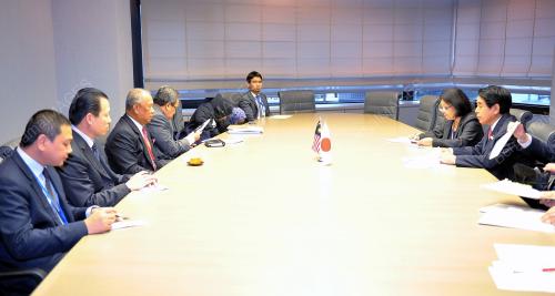JPN16_10112014_BILATERAL