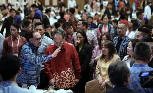 DATUK SERI ANWAR IBRAHIM