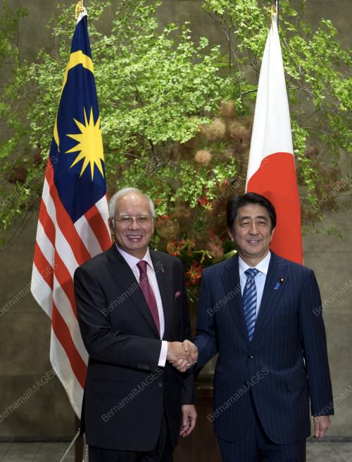 JPN17_25052015_PM