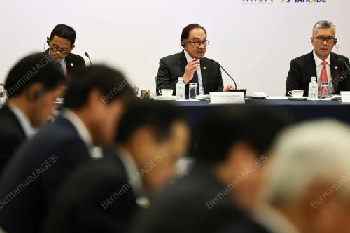 DATUK SERI ANWAR IBRAHIM