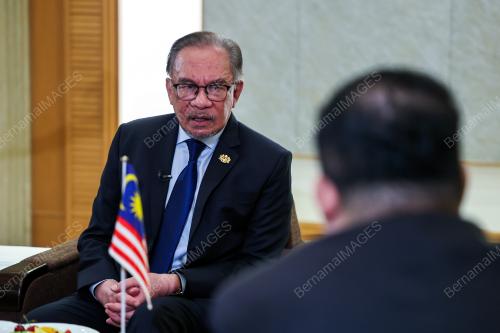 DATUK SERI ANWAR IBRAHIM