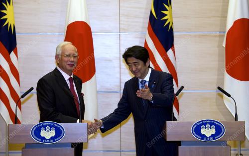 JPN25_25052015_PM