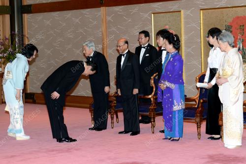 JPN28_03102012_DINNER