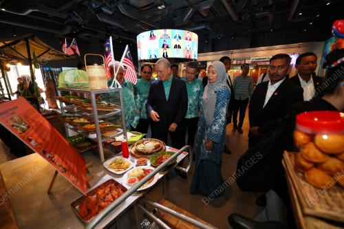 DATUK SERI FADILLAH YUSOF