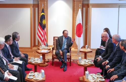 DATUK SERI ANWAR IBRAHIM