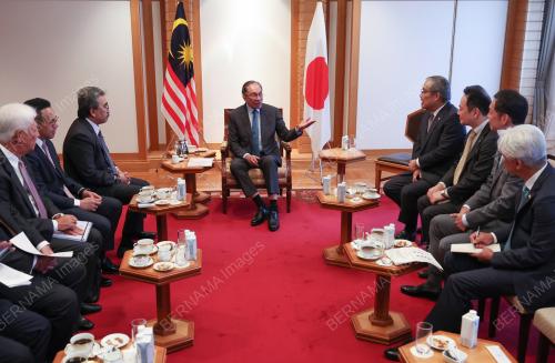 DATUK SERI ANWAR IBRAHIM