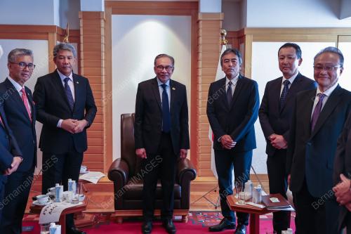 DATUK SERI ANWAR IBRAHIM