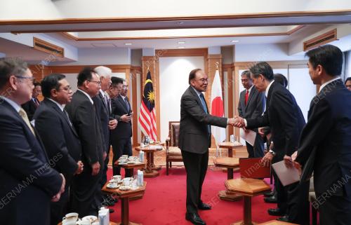 DATUK SERI ANWAR IBRAHIM
