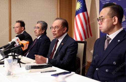 DATUK SERI ANWAR IBRAHIM