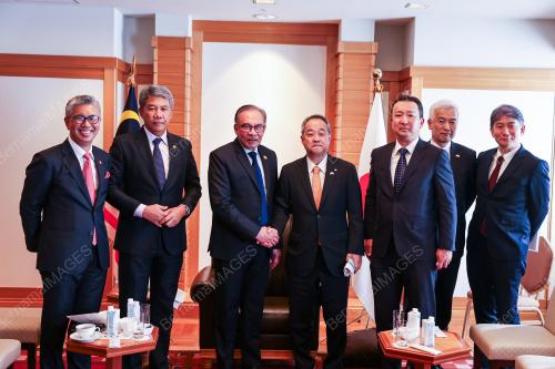 DATUK SERI ANWAR IBRAHIM