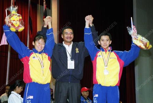 KA03-09_09_2001_KARATE-DO_02022016
