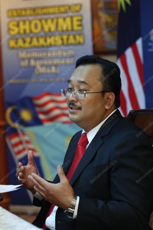 MOHD ADLI ABDULLAH