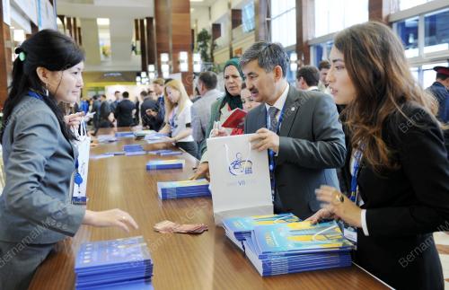 KAZ04_21052014_ASTANA_FORUM