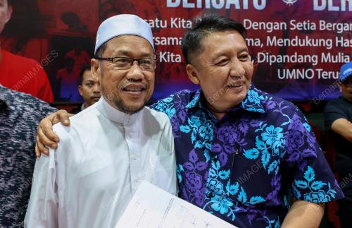 DATUK AHMAD JAZLAN YAAKUB