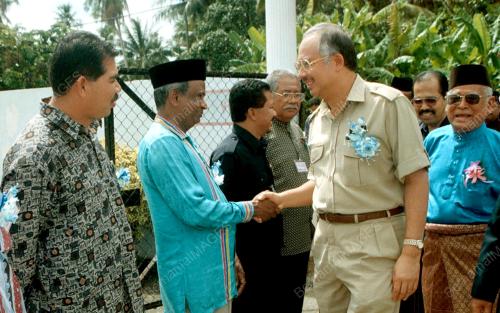 KB01-05_08_2000NAJIB_TUN_RAZAK_12012016