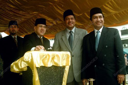 KB01-_31_07_2001SULTAN-ASNB_28012016