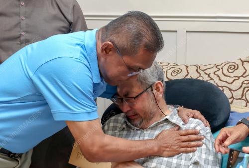DATUK SERI TAKIYUDDIN HASSAN