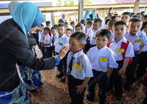 MURID TAHUN SATU