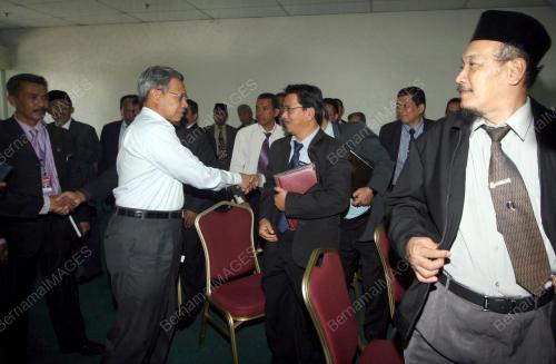 MUSTAPA MOHAMED