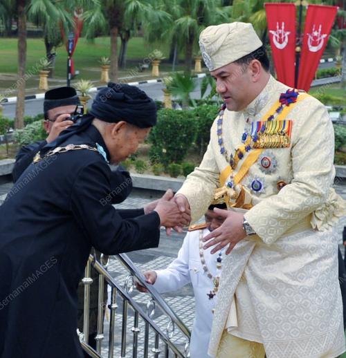 KB01_01032012_SULTAN_DEWAN