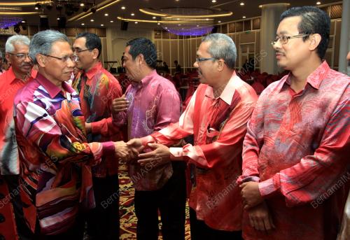 KB01_01062015_HARI_GURU