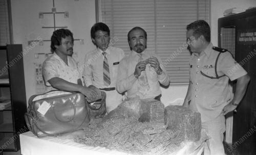 KB01_01072015_GANJA