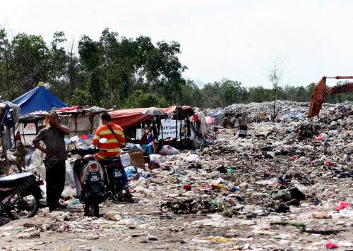 PEMBUANGAN SAMPAH