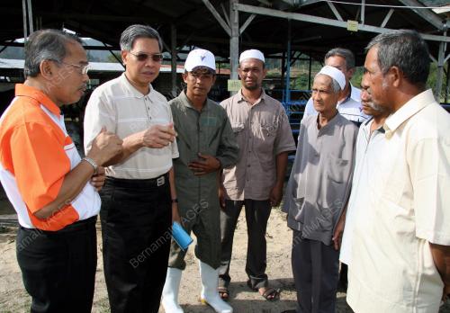 MUSTAPA MOHAMED