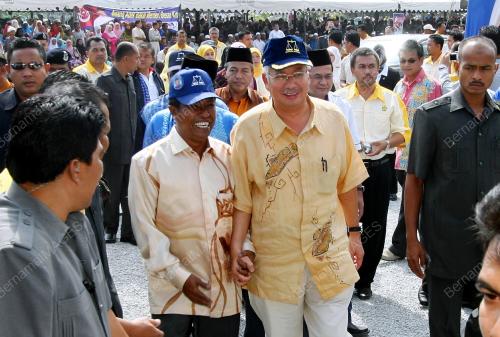 DATUK SERI MOHD NAJIB TUN ABDUL RAZAK