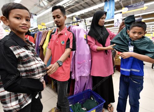 KB01_02062018_BANTUAN_BN201805239182