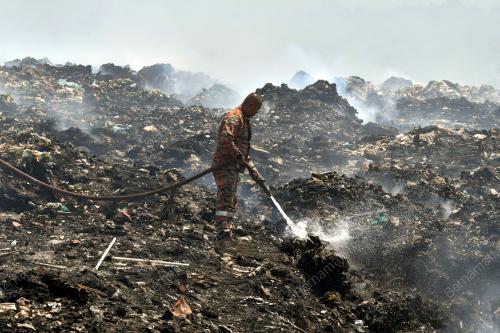 KEBAKARAN TAPAK PELUPUSAN SAMPAH BERIS LALANG