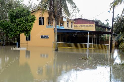 TINJAUAN KAMPUNG MURING