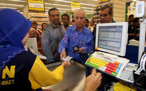 MYDIN MOHAMED