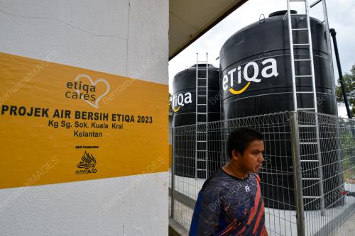 PROJEK AIR BERSIH ETIQA