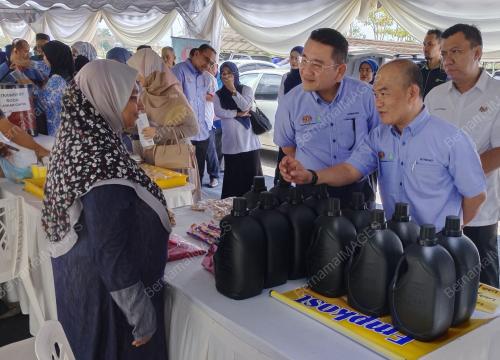 SUTEKNO AHMAD BELON