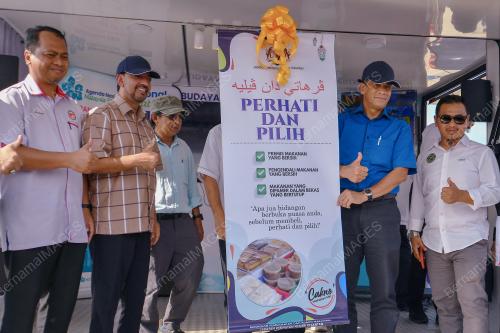 DATUK DR ZAINI HUSSIN