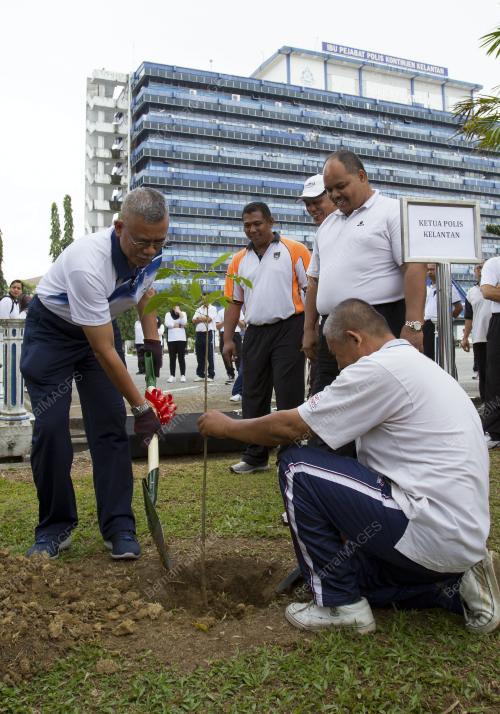 KB01_05082017_HIJAU_PDRM