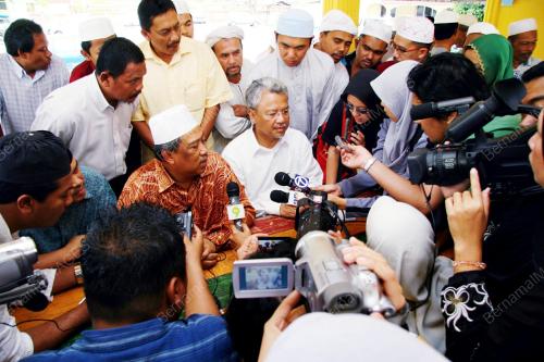 MUHYIDDIN MOHD YASSIN