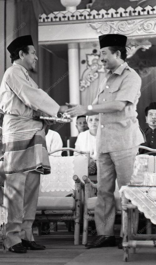 UMNO